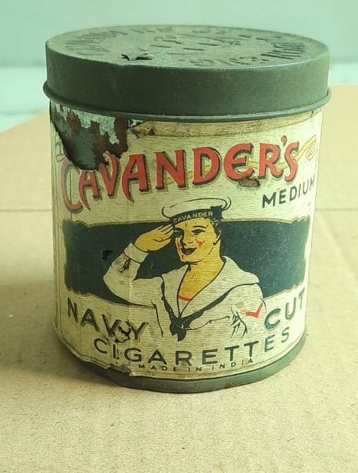 cavender cigarette Cavenders gold leaf C 1900 CAVENDER Cigarette LONDON