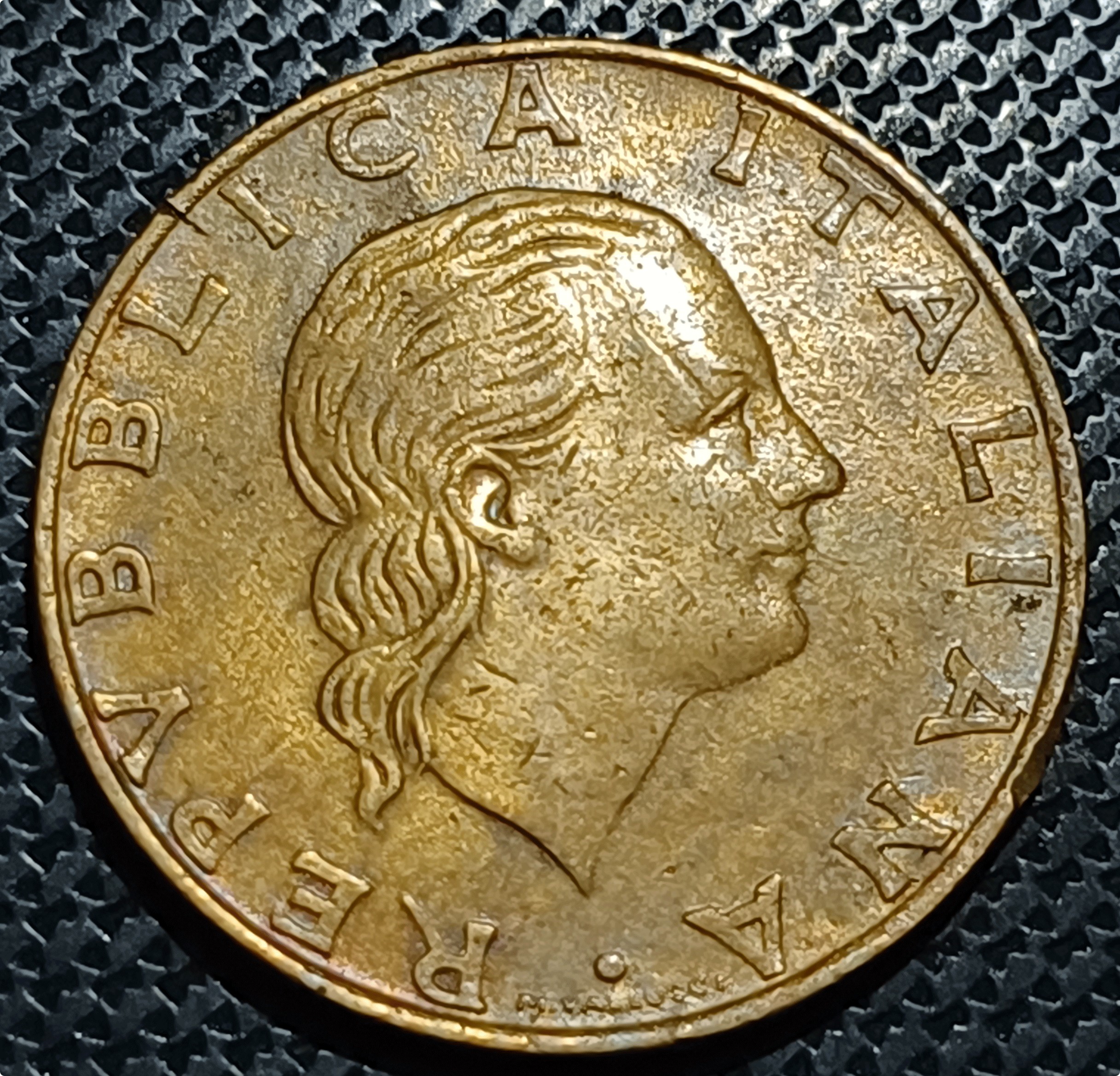 ITALY 200 LIRE COMMEMORATIVE COIN - 180th Anniversary of the ITALY 200 LIRE COMMEMORATIVE COIN - 180th Anniversary of the